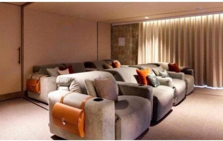 Example of a luxurious but poorly planned cinema room